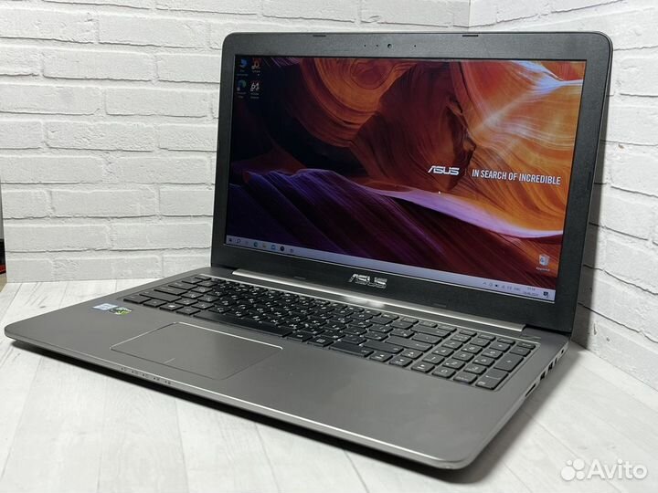 Игровой ноутбук Asus Core i5/GeFoce GTX/SSD+HDD