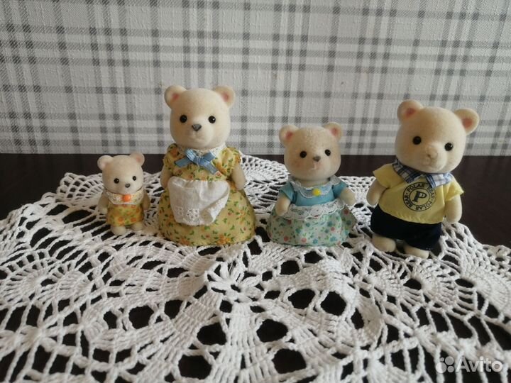 Миниатюрные игрушки Sylvanian Families. Бронь