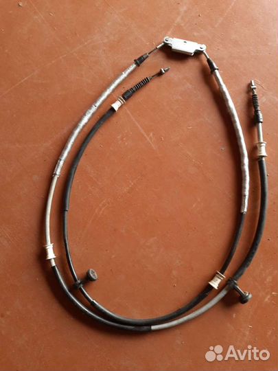 Трос ручника Опель Вектра