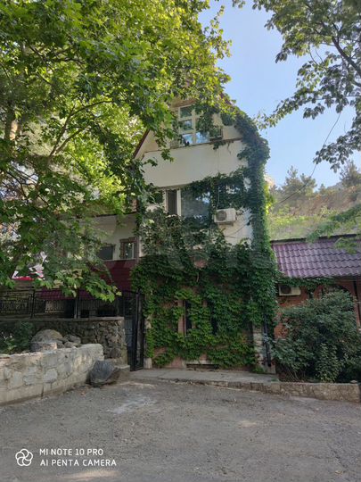 Гостиница, 403 м²