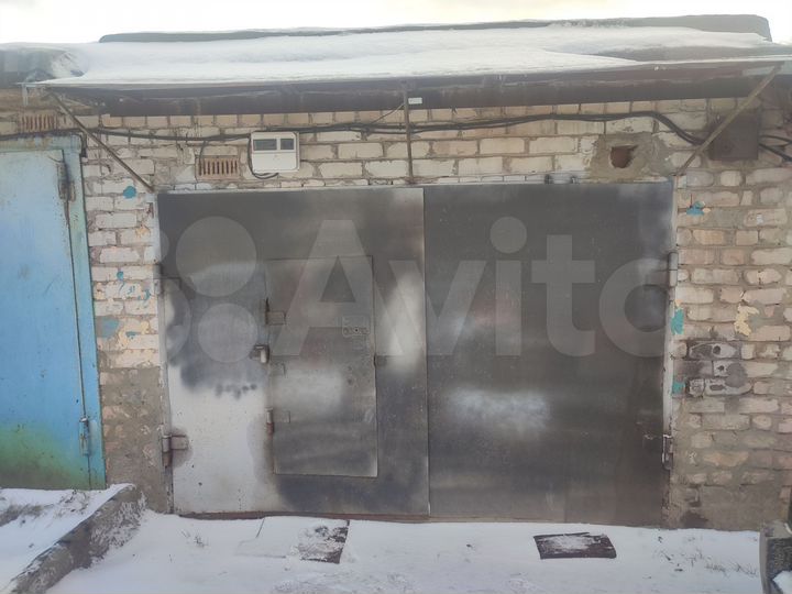 Гараж, > 30 м²