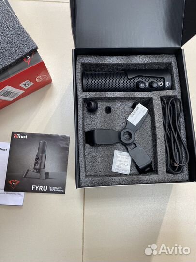 Игровой микрофон для компьютера Trust GXT 258 Fyru