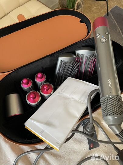 Стайлер Dyson HS01