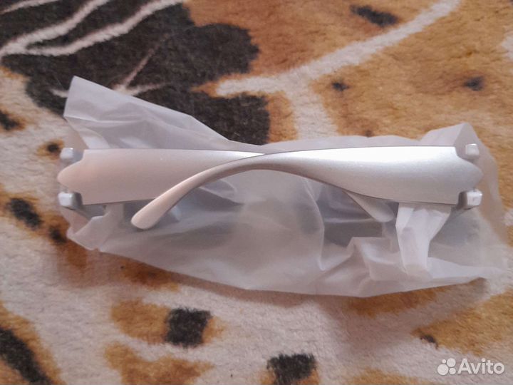 Солнцезащитные очки женские