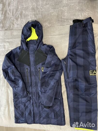 Лыжный костюм EA7 размер L Оригинал