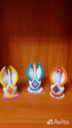 Лебеди оригами