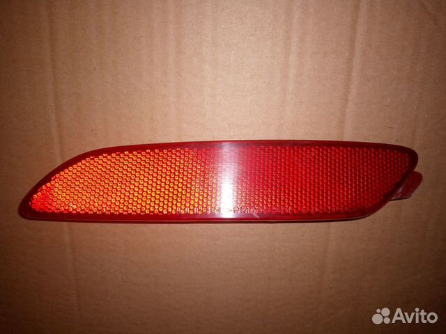 Катафот заднего бампера левый Kia Sorento BL