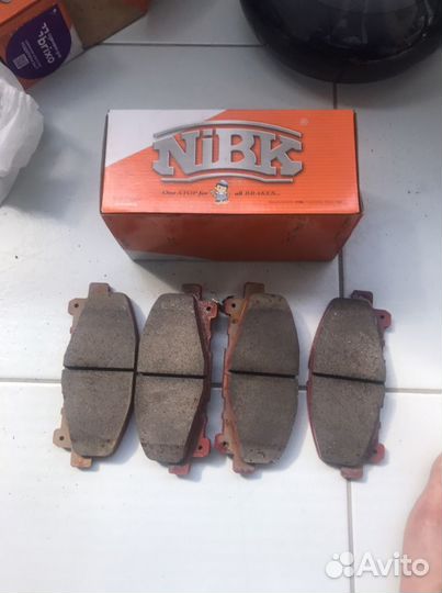 Колодки тормозные дисковые передние, комплект