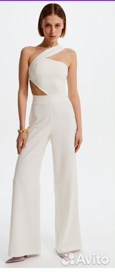 Комбинезон белый 40 размера на рост 165-170