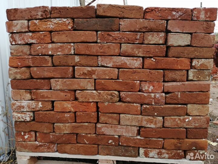 Антикварный старый кирпич в стиле лофт под царский