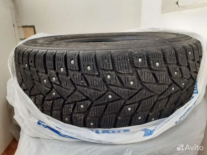 Dunlop SP Winter Ice 02 195/65 R15 95T