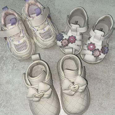 Обувь для девочки пакетом