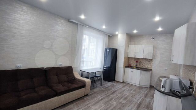 2-к. квартира, 56 м², 2/9 эт.