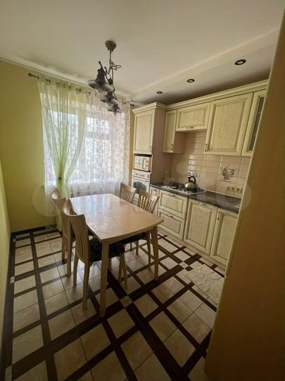 3-к. квартира, 84,1 м², 3/9 эт.