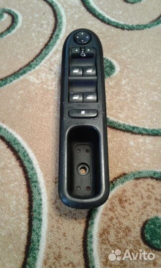 Блок управления стеклоподъемниками peugeot 407