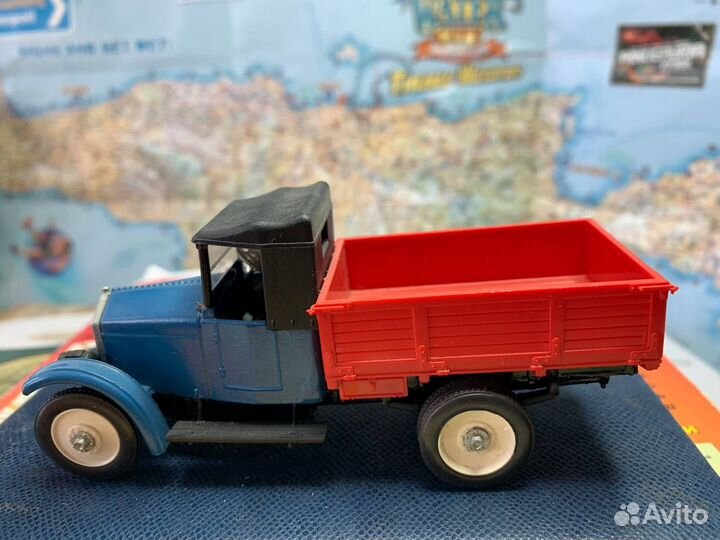 Машинки модельки СССР