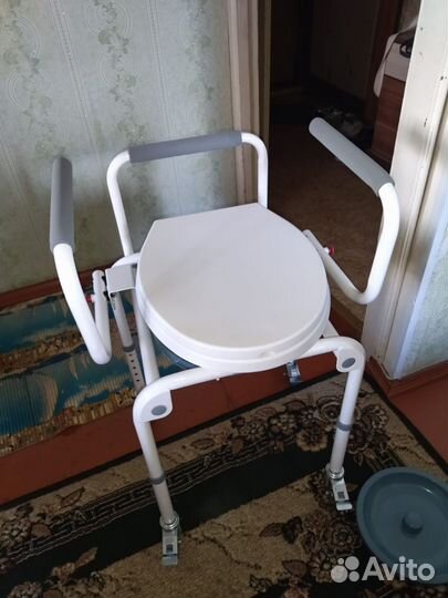 Кресло Стул Туалет на колесах Новый