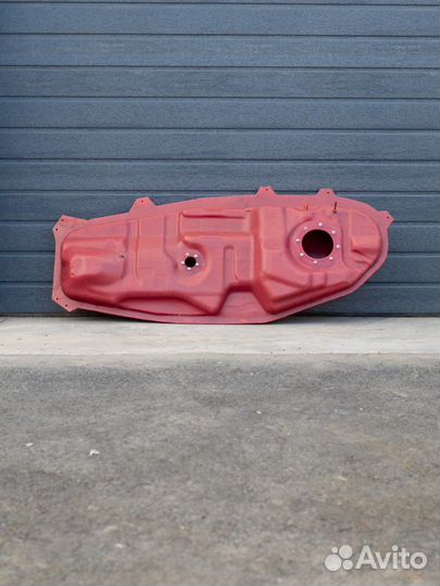 Топливный бак toyota rav 4