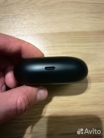 Беспроводные наушники Beats Studio Buds