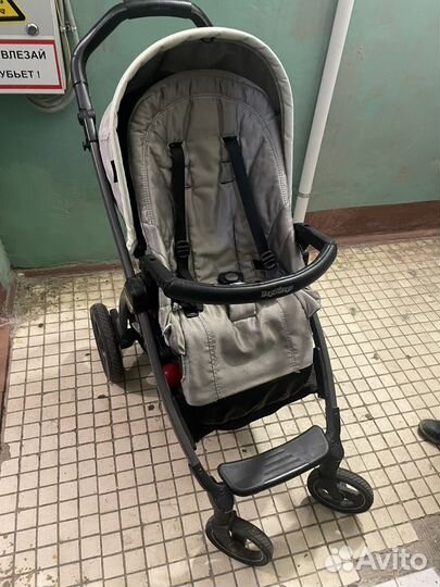 Прогулочная коляска peg perego