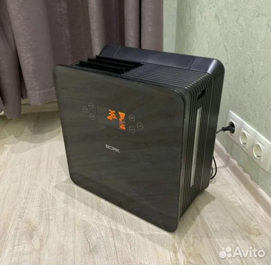 Увлажнитель(мойка воздуха) Bork q710