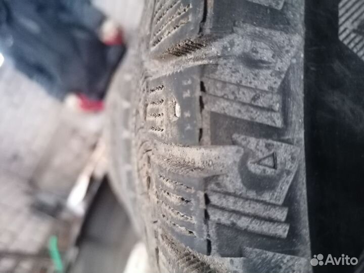 Bridgestone Blizzak Ice 185/65 R15