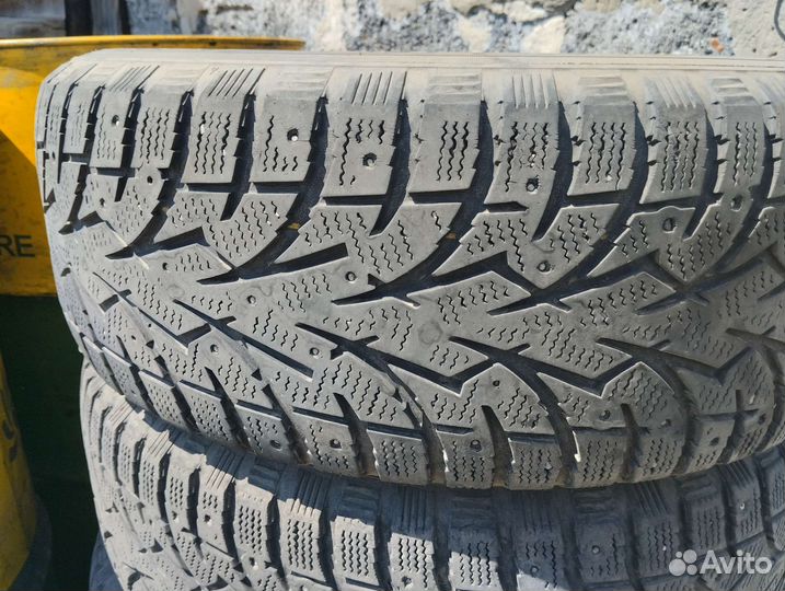 Toyo 310 215/65 R16
