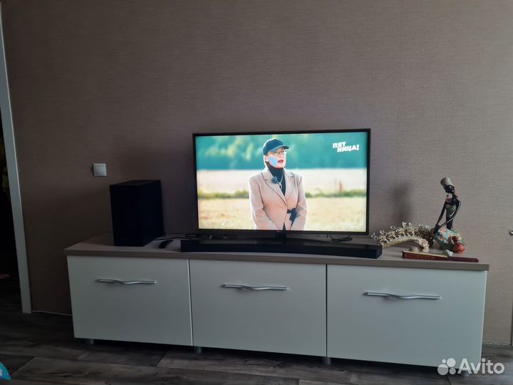 Тумба под тв