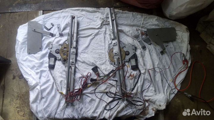 Электро стекло подъемник