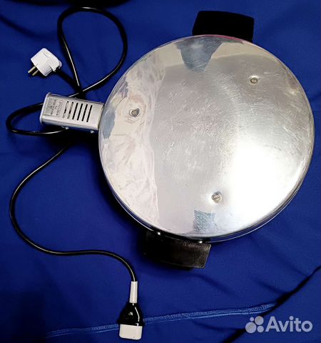 Новая чугунная сковорода