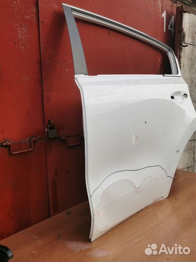 Дверь задняя левая kia sportage