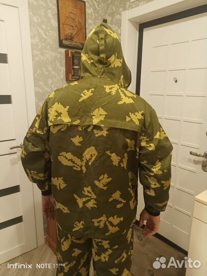 Комуфляжный костюм