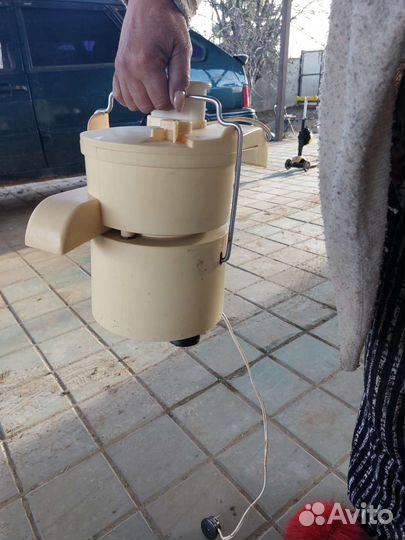 Соковыжималка св-2