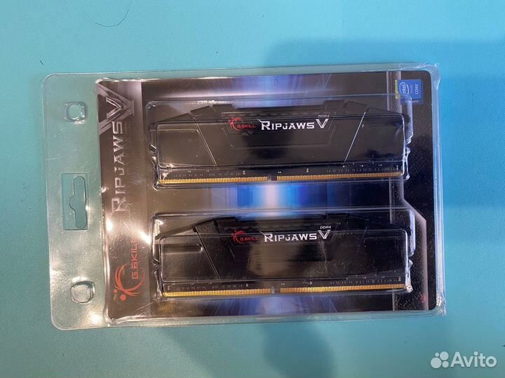 G skill ripjaws v 32GB DDR4 3200 CL16