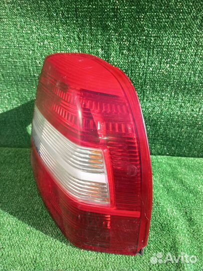 Фонарь задний правый kia shuma