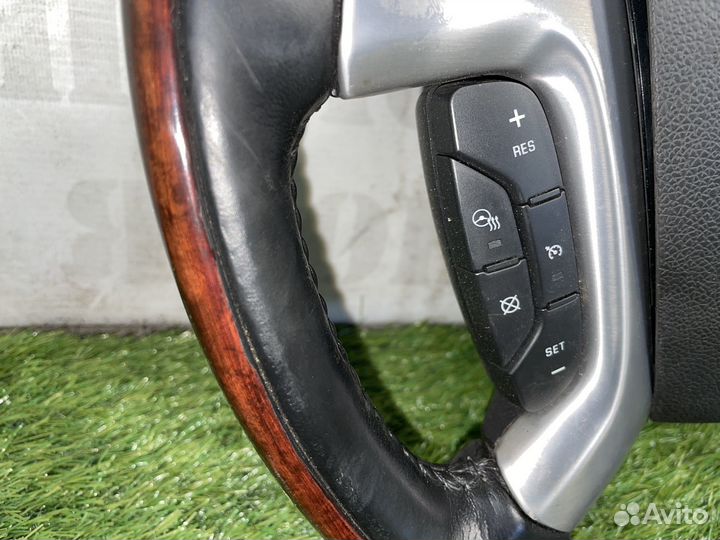 Руль в сборе с airbag Cadillac Escalade GMT900