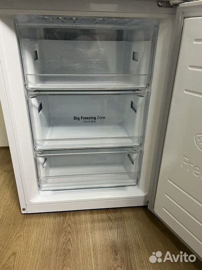 Холодильник Lg no frost