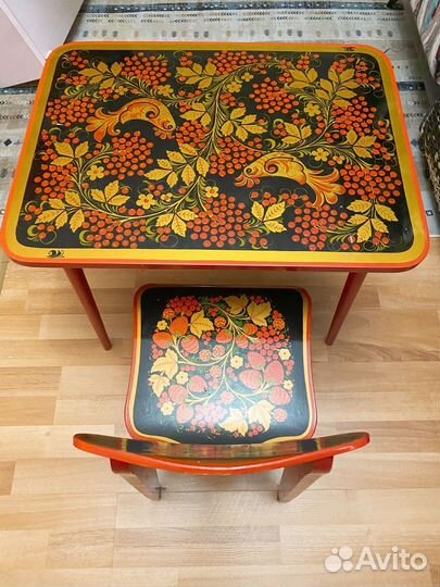 Детский стол и стул