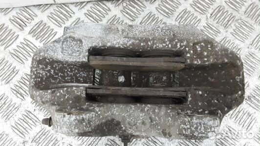 Суппорт тормозной передний правый volkswagen touar