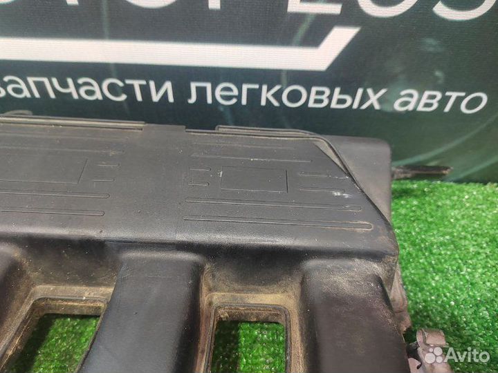 Впускной коллектор Renault Laguna 2 1.8 F4P770