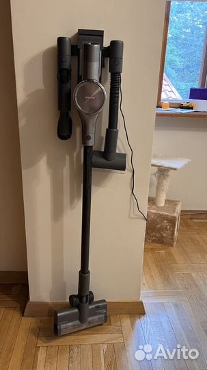 Продам пылесос Dreame T30