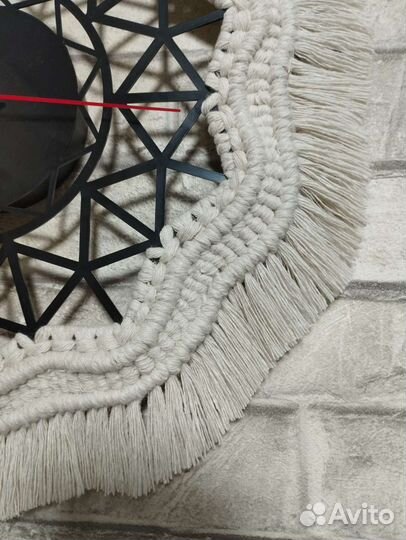 Часы в рамке Макраме