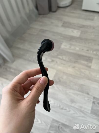 Мезороллер для лица/Роллер для роста бороды