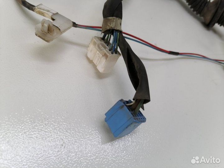 Проводка двери передняя правая Toyota Corolla E150