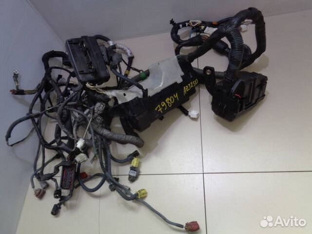 Электропроводка toyota avensis AZT250 1AZ-FSE
