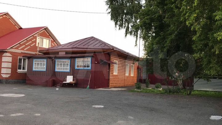 Коттедж 194,5 м² на участке 50 сот.