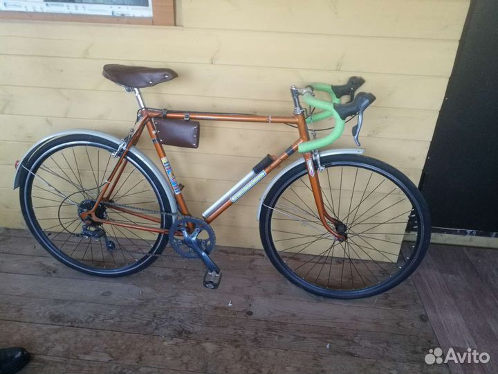 Дорожный (шоссейный) велосипед 