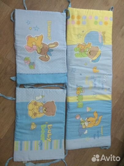 Продам бортики на детскую кроватку