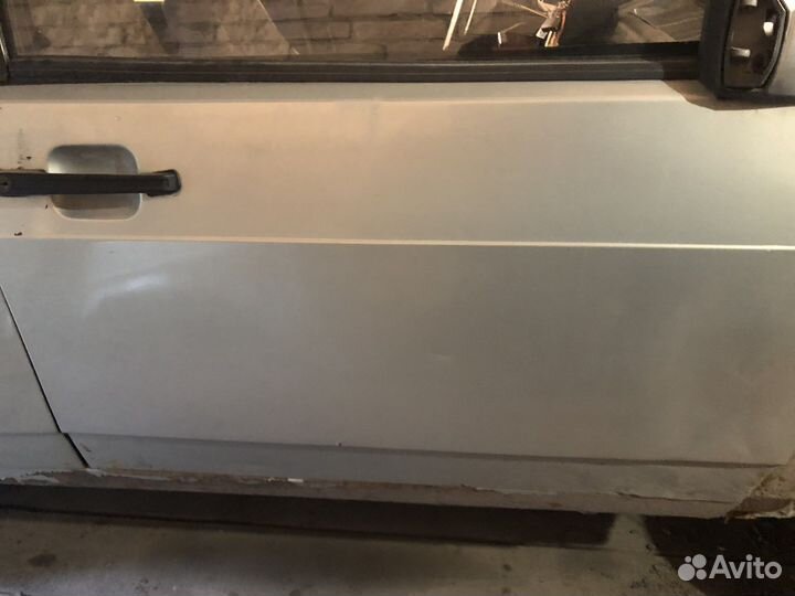 Двери на ваз 21099