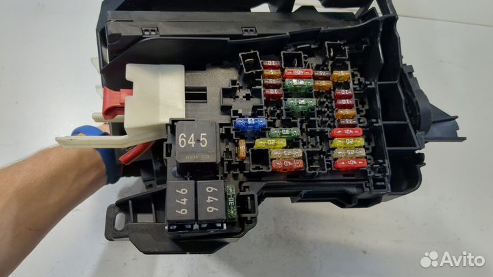 Блок управления бортовой сети Volkswagen Tiguan